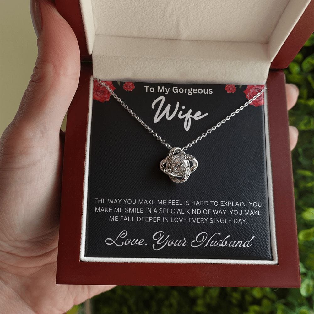 CC Wife Etsy Love Knot Necklace